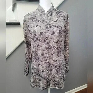 MELROSE STUDIO, 100% Silk button up Shirt Women's Size S Snake Skin Elegance